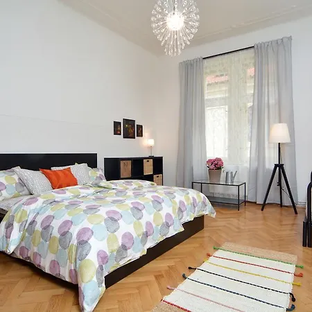 Apartamento St. James The Greater Praga